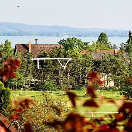 Karádi Apartmán Zánka