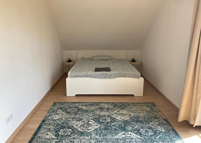 Karadi Apartament Zánka