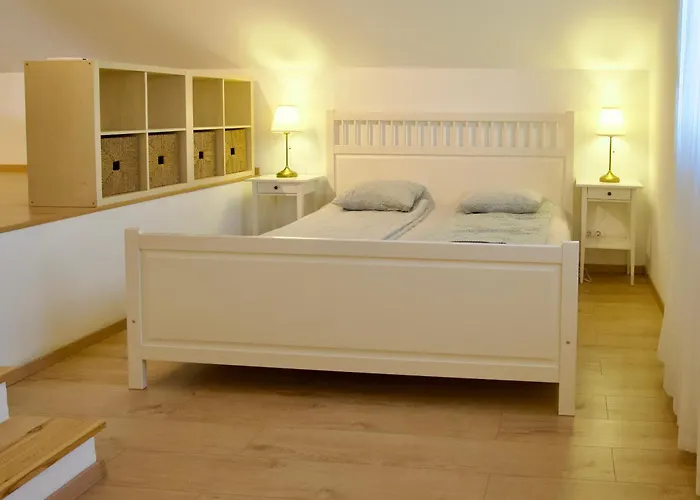 Karadi Apartament