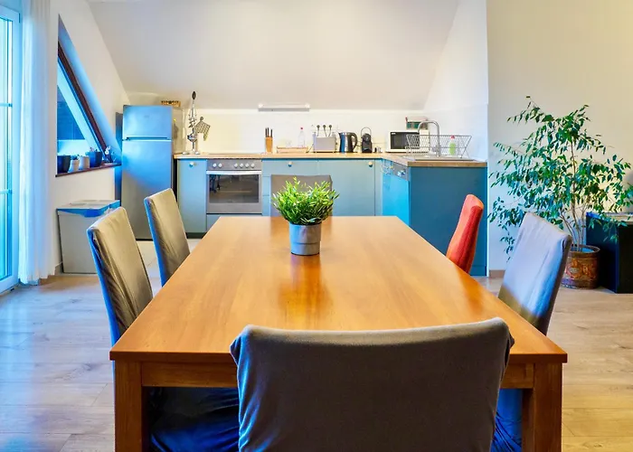 Apartament Karadi *